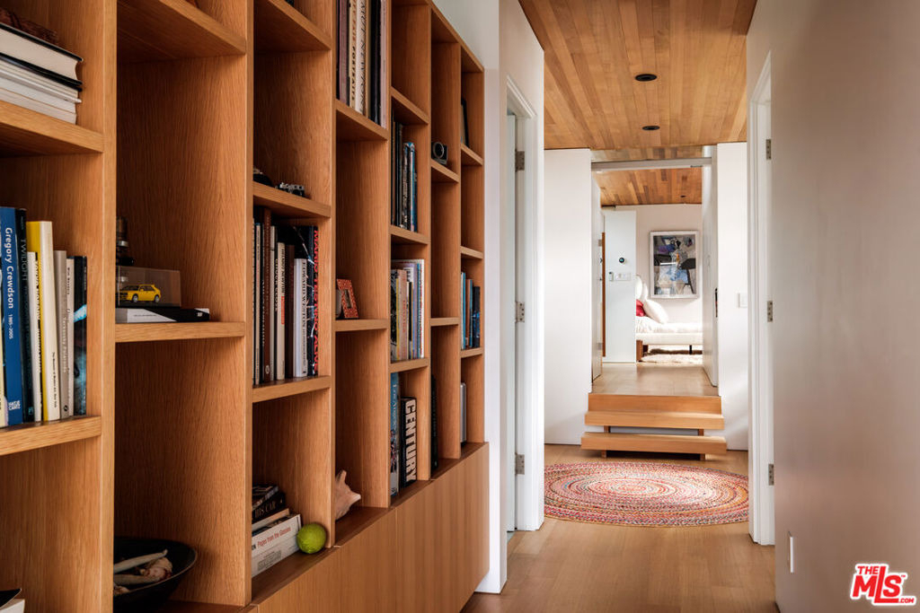 260 31st Street - Photo 10