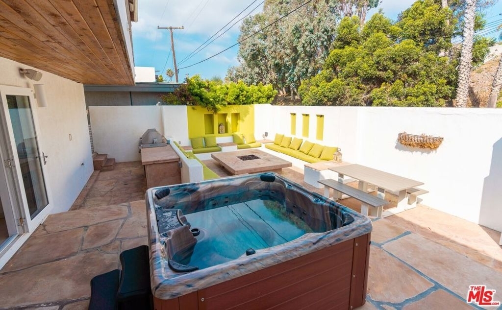 27112 Malibu Cove Colony Drive - Photo 11