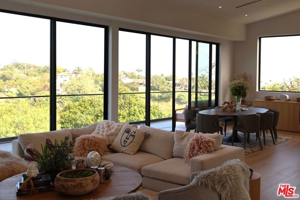 6656 Dume Drive - Photo 3