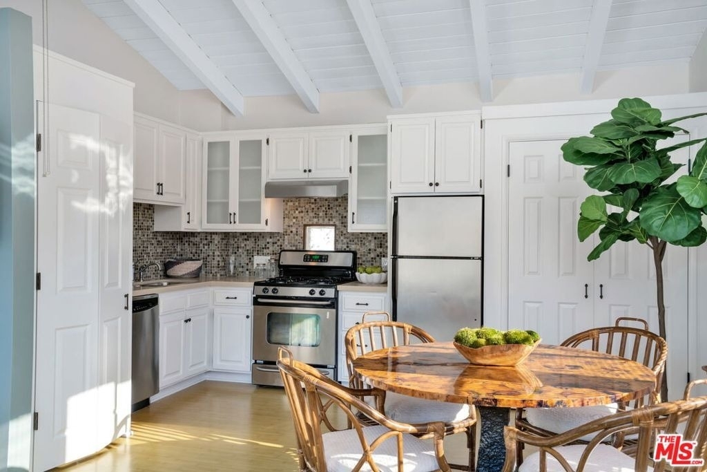 314 Palisades Avenue - Photo 61
