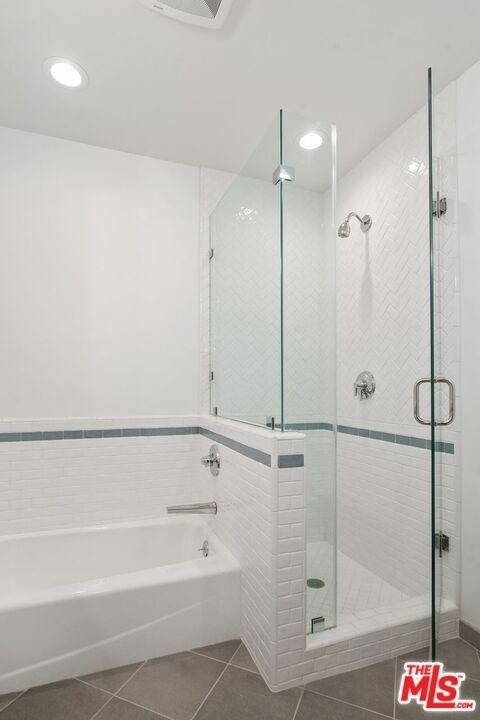 6204 S Corning Avenue - Photo 27