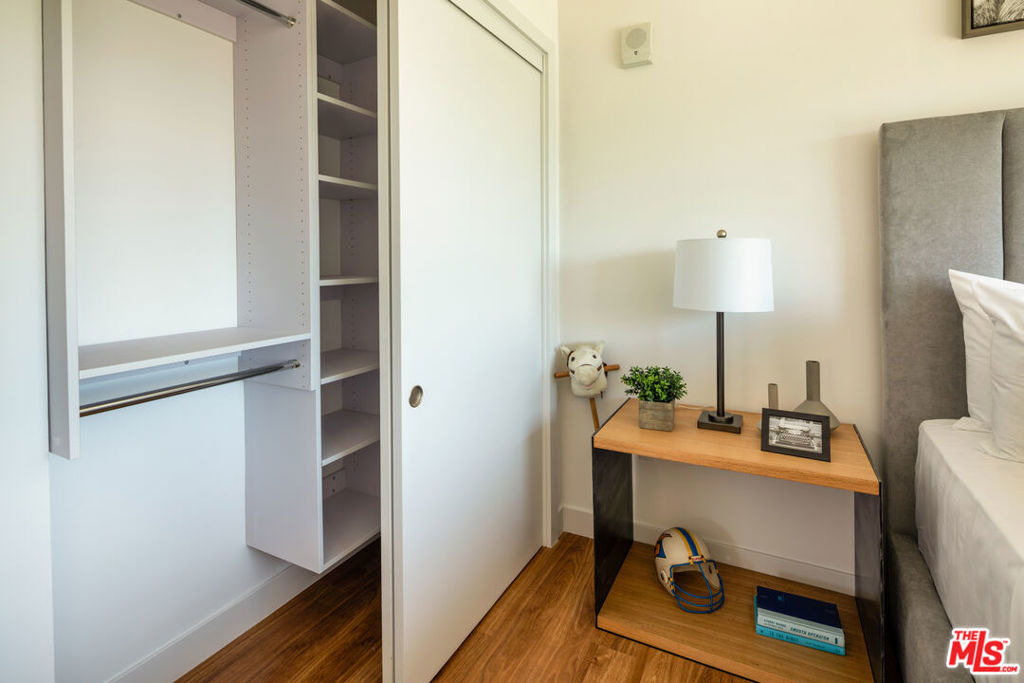 269 S Mariposa Avenue - Photo 25