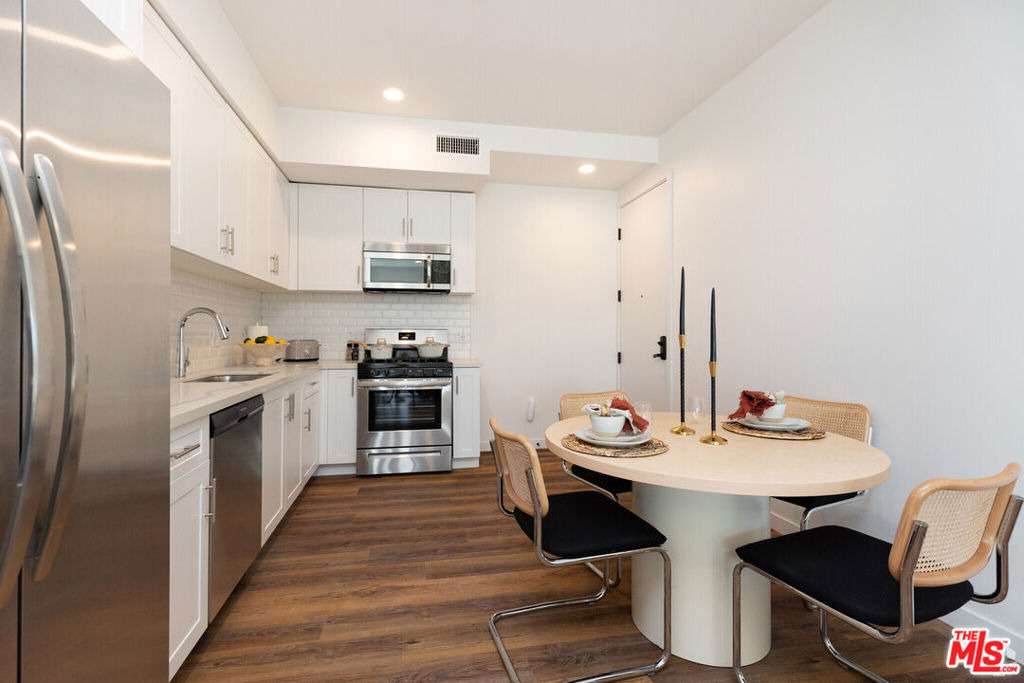 839 Fedora Street - Photo 24