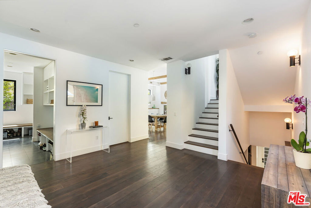 2234 5th Street - Photo 2