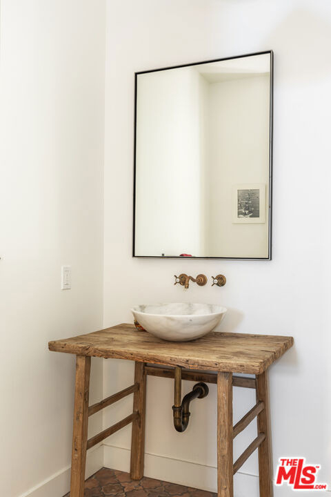 2234 5th Street - Photo 10