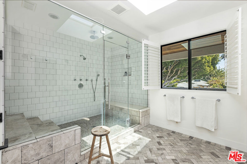 2234 5th Street - Photo 13