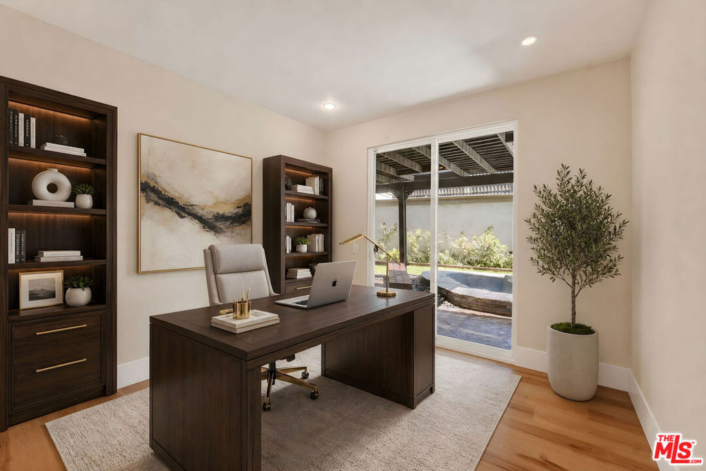 1288 Calle De Sevilla - Photo 11