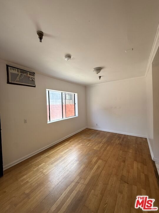 1816 N Gramercy Place - Photo 7