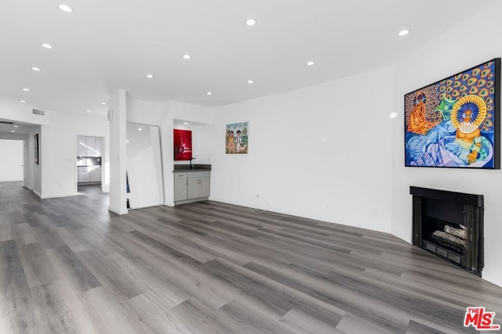 1727 S Bentley Avenue - Photo 1