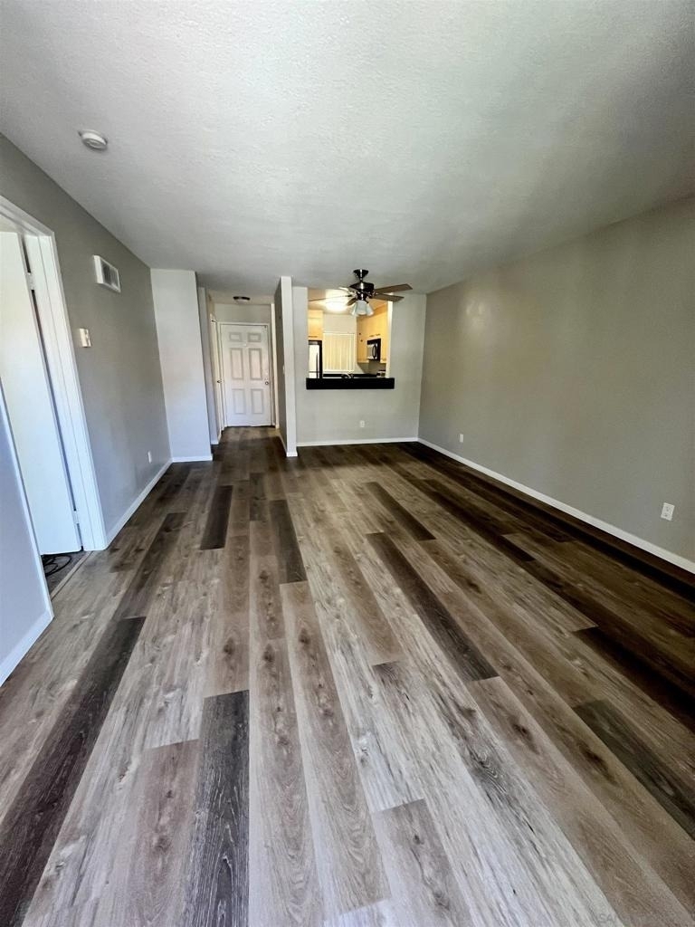 7405 Charmant Drive - Photo 15