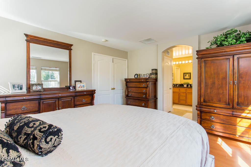 2527 Aurora Lane - Photo 9