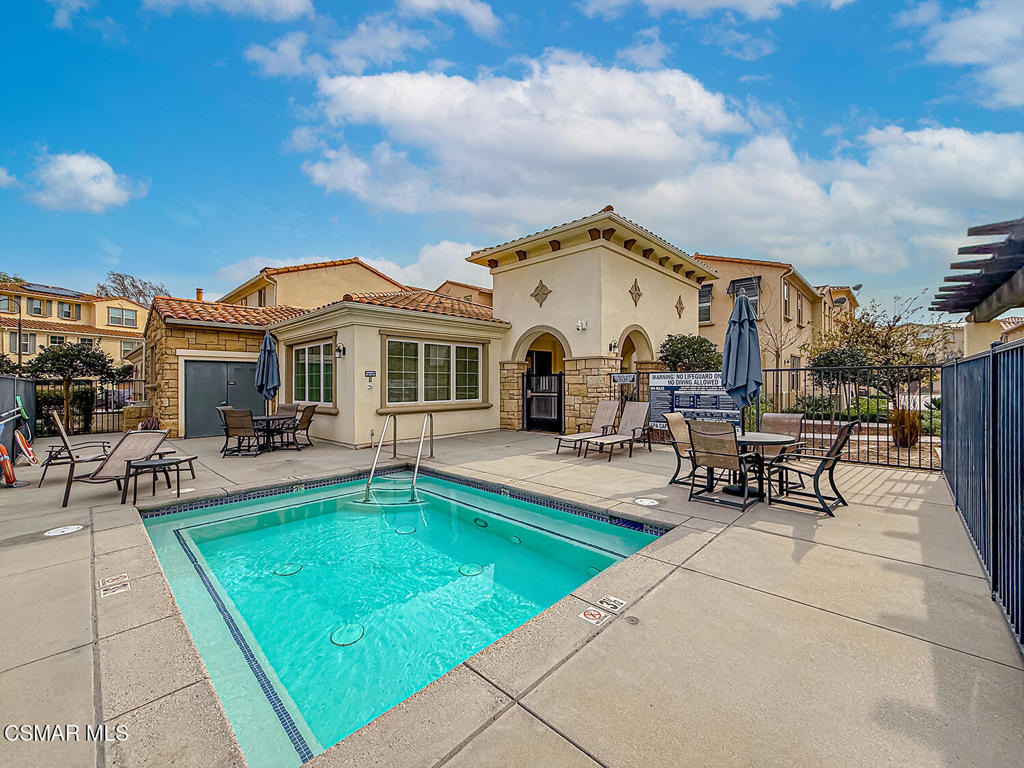 389 Castiano Street - Photo 37