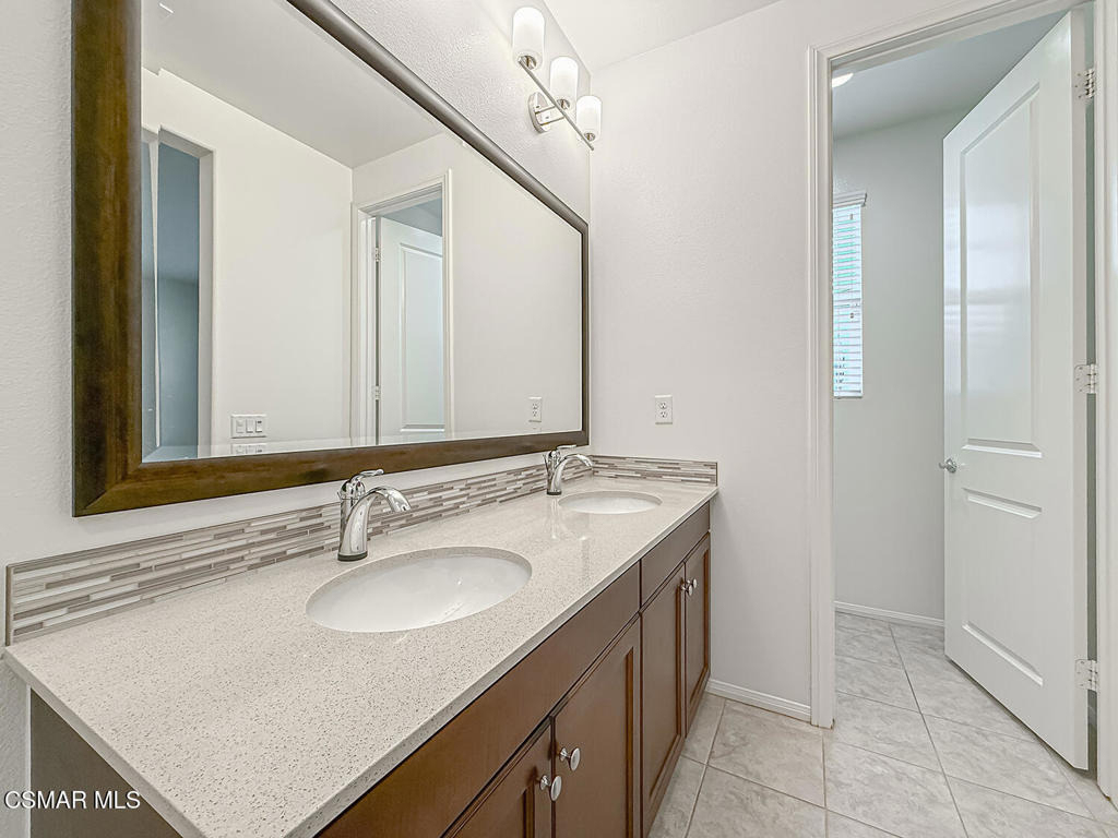 389 Castiano Street - Photo 30