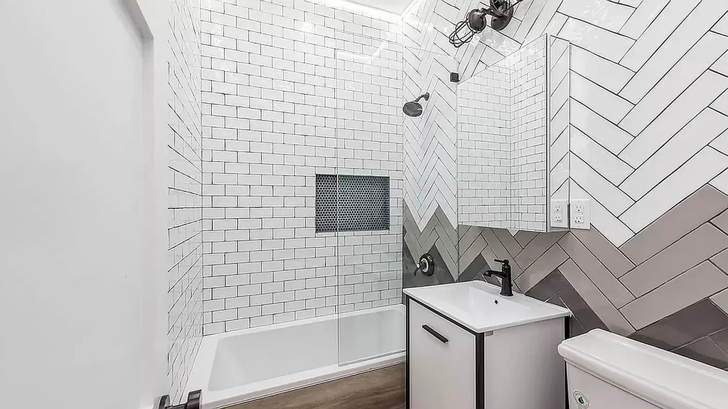 77 Graham Avenue - Photo 7