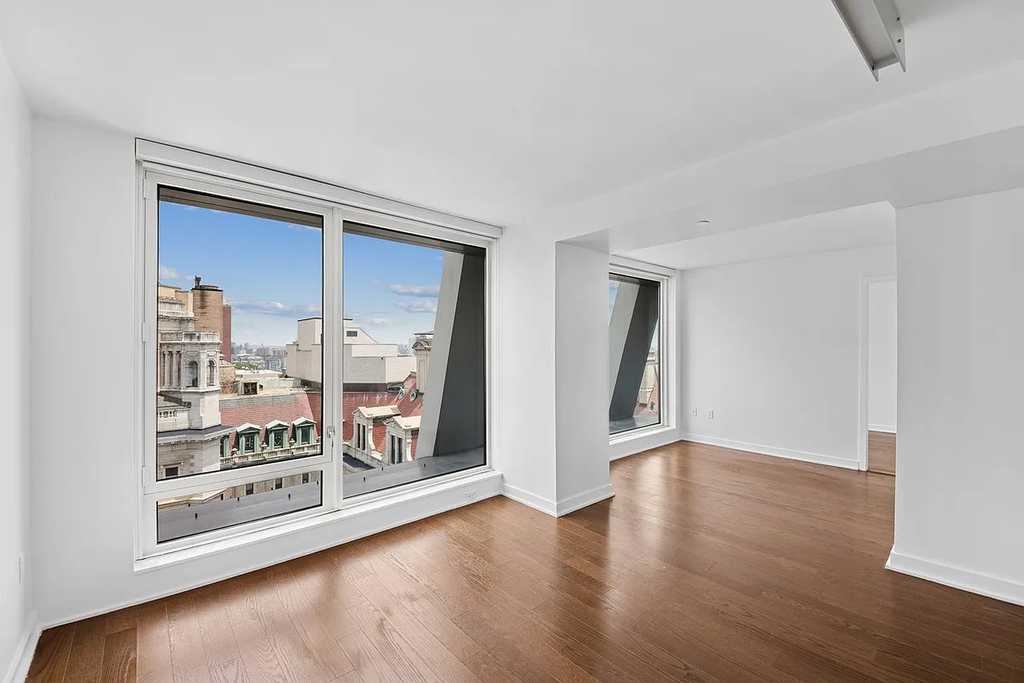 W 113th St and Amsterdam Ave - Photo 7