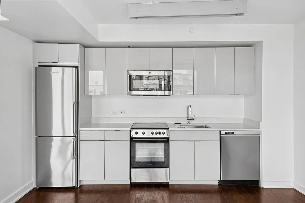 W 113th St and Amsterdam Ave - Photo 2