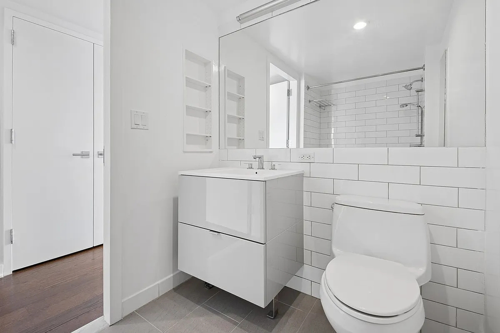 W 113th St and Amsterdam Ave - Photo 8