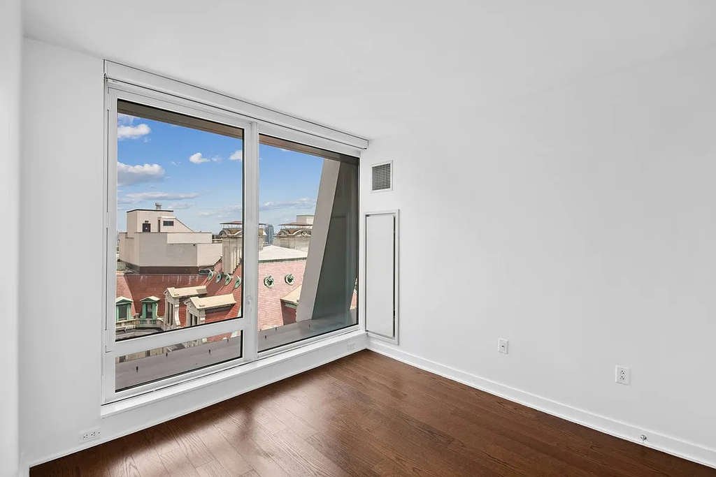 W 113th St and Amsterdam Ave - Photo 9