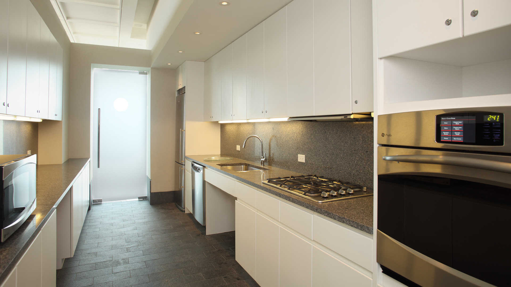 105 W 29th Street - Photo 38