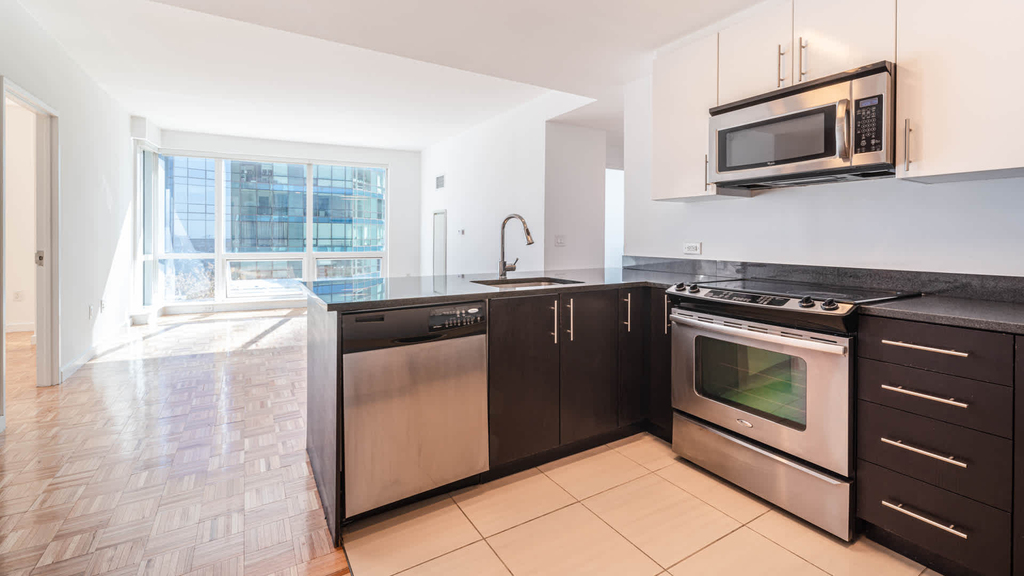 70 Greene Street - Photo 14