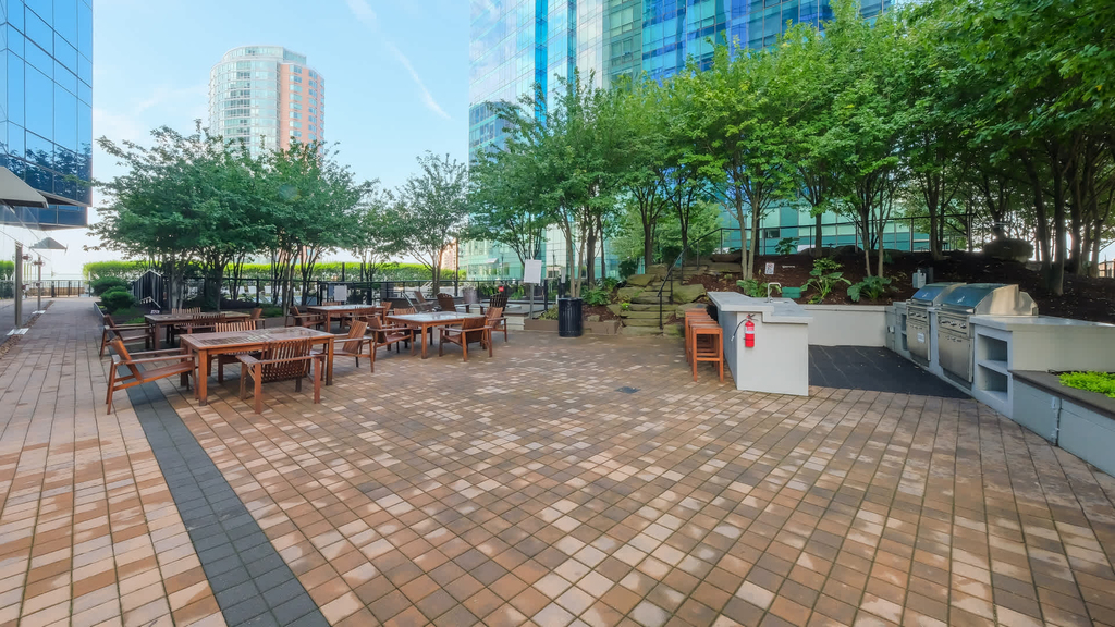 70 Greene Street - Photo 3