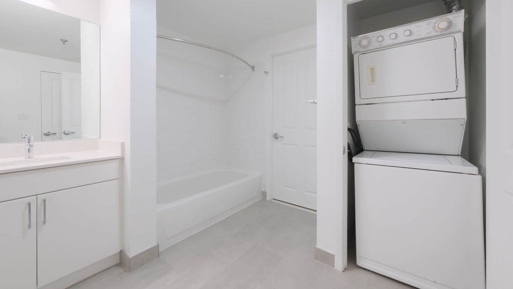 1 Harborside Place - Photo 57