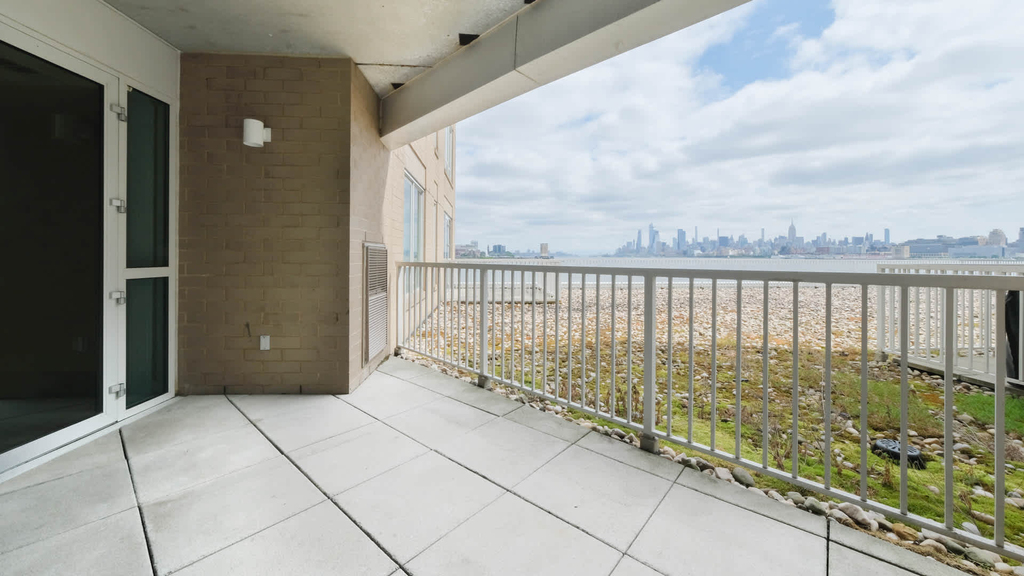 1 Harborside Place - Photo 45