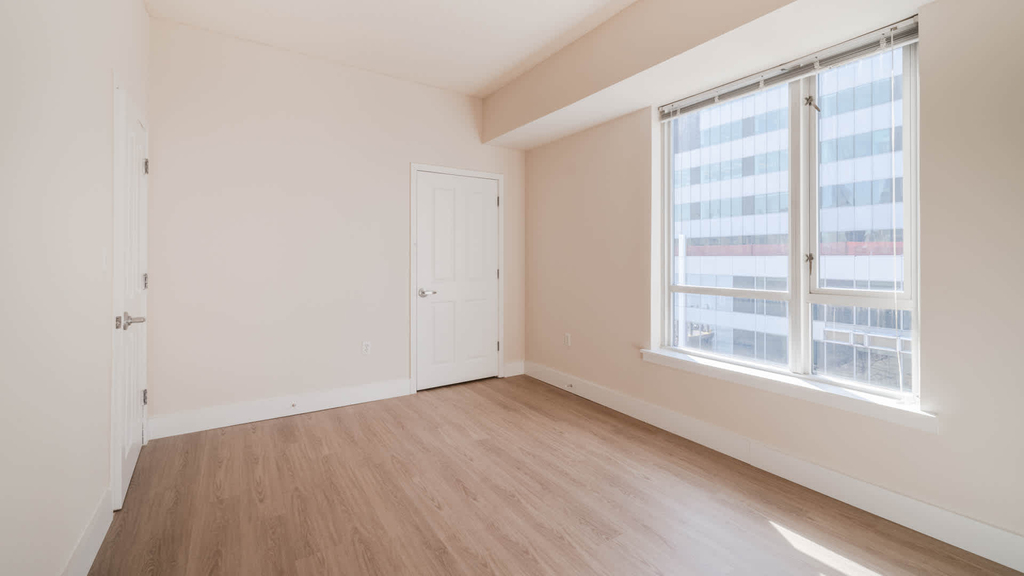 1 Harborside Place - Photo 25