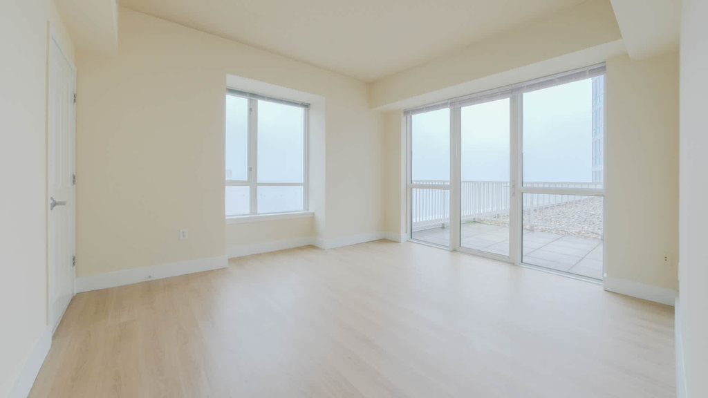 1 Harborside Place - Photo 59