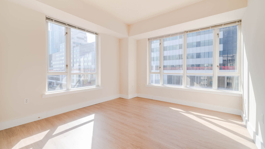 1 Harborside Place - Photo 30