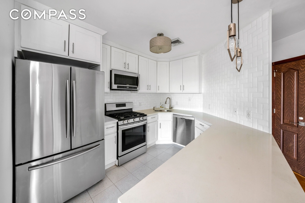 14th Avenue - Photo 3