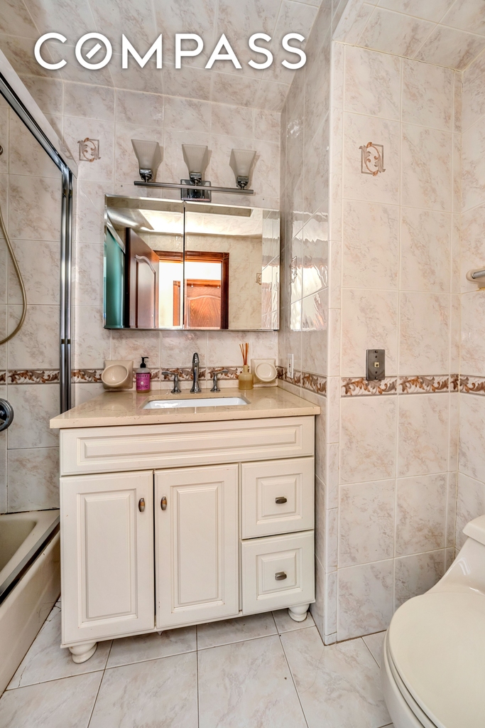 14th Avenue - Photo 10