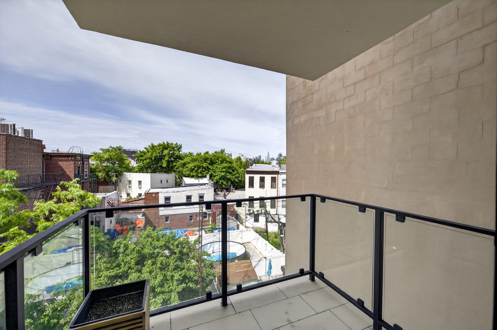 61 N Henry St - Photo 11