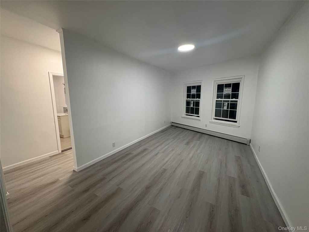 130 Wickham Avenue - Photo 0