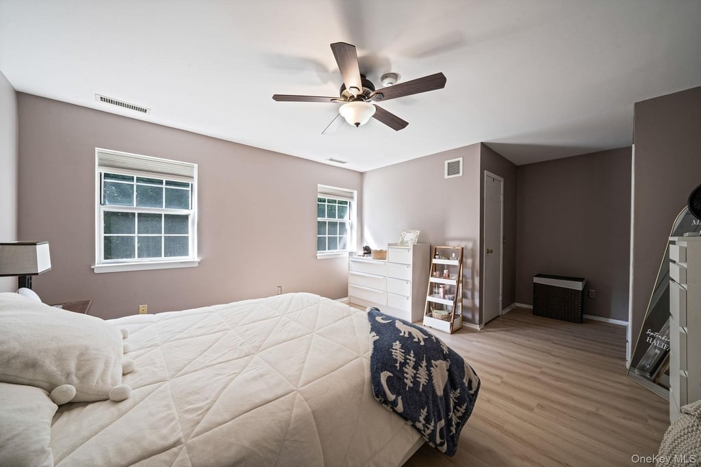 908 Sara Circle - Photo 8