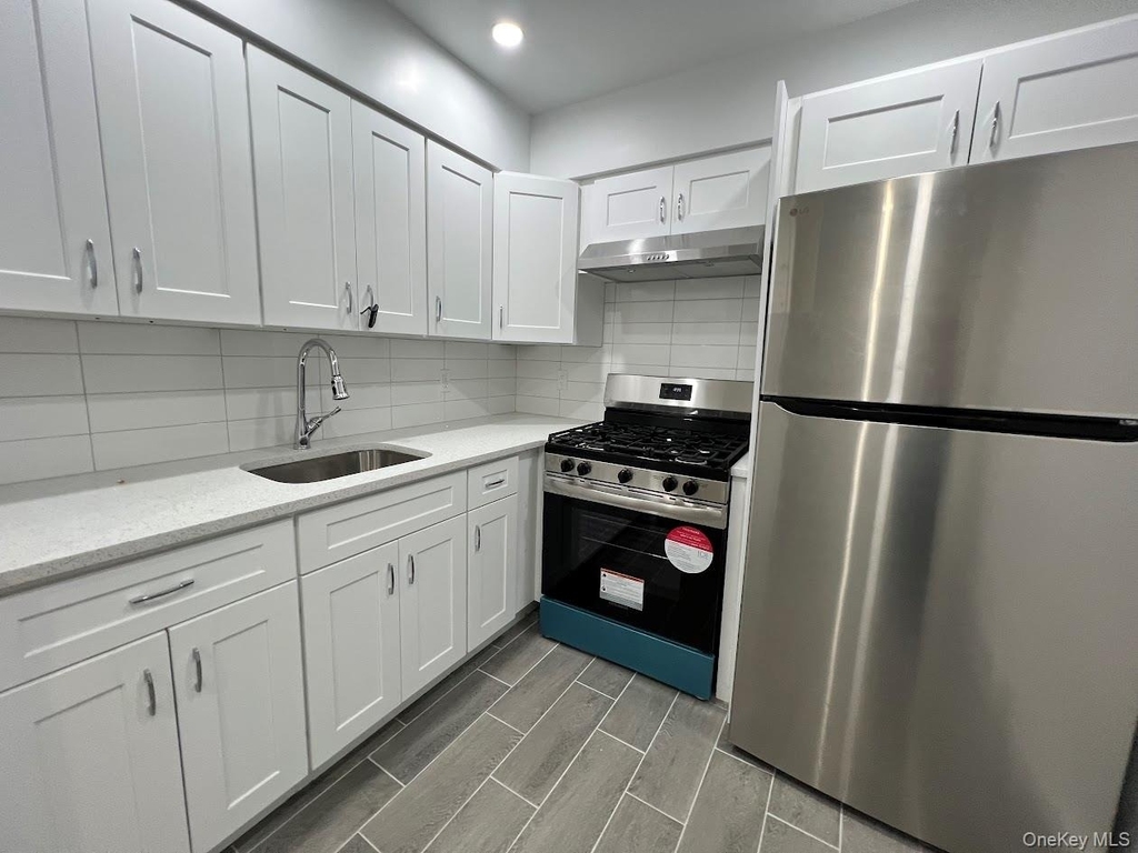 4832 59th Street - Photo 2
