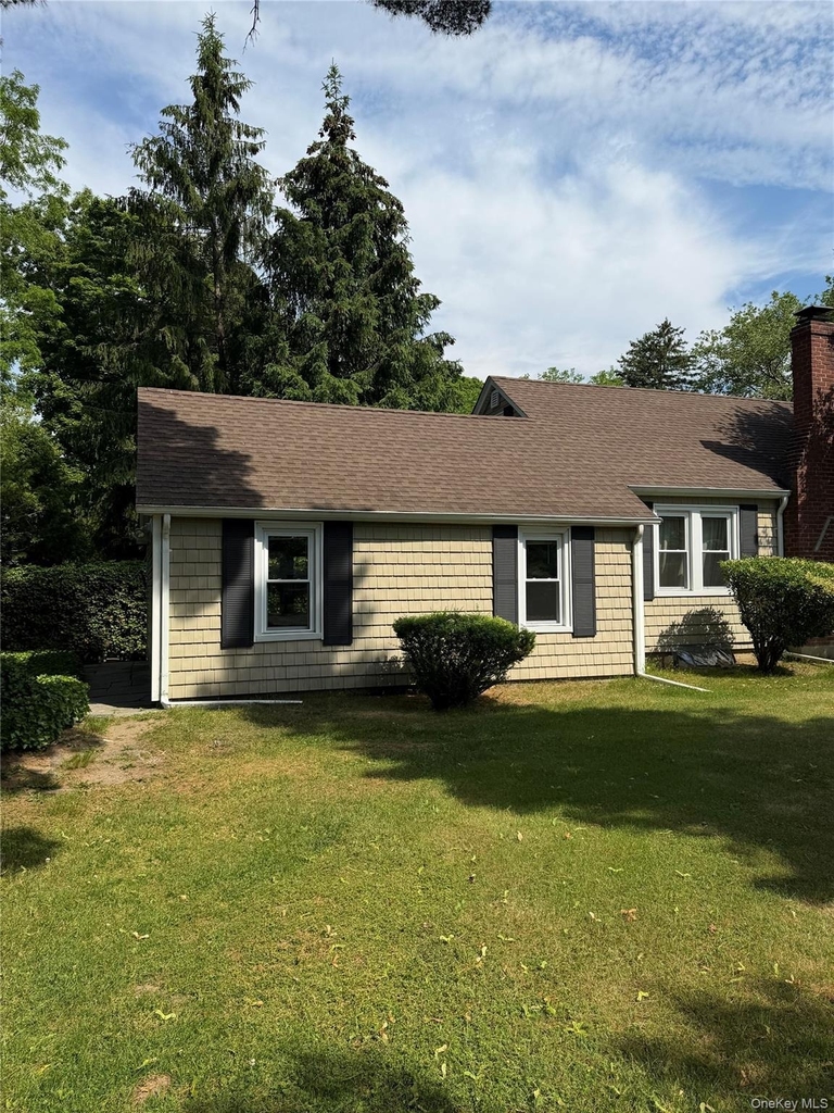 15 Ingersoll Street - Photo 0