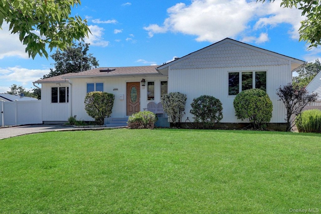 19 Edi Avenue - Photo 2