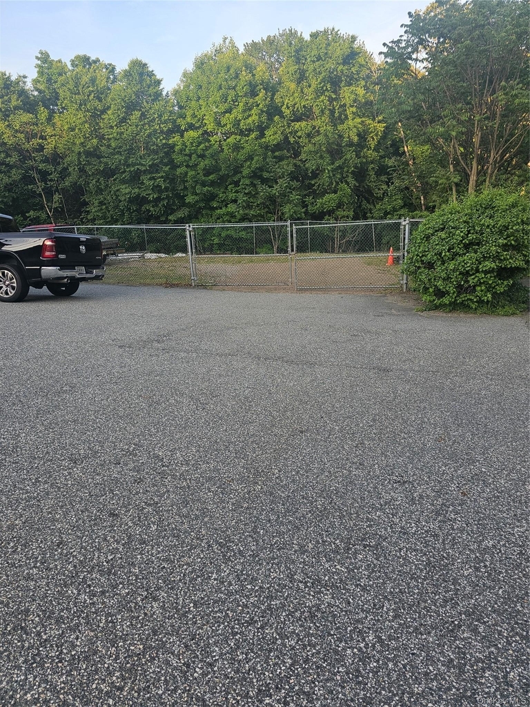 160 Orange Turnpike - Photo 10