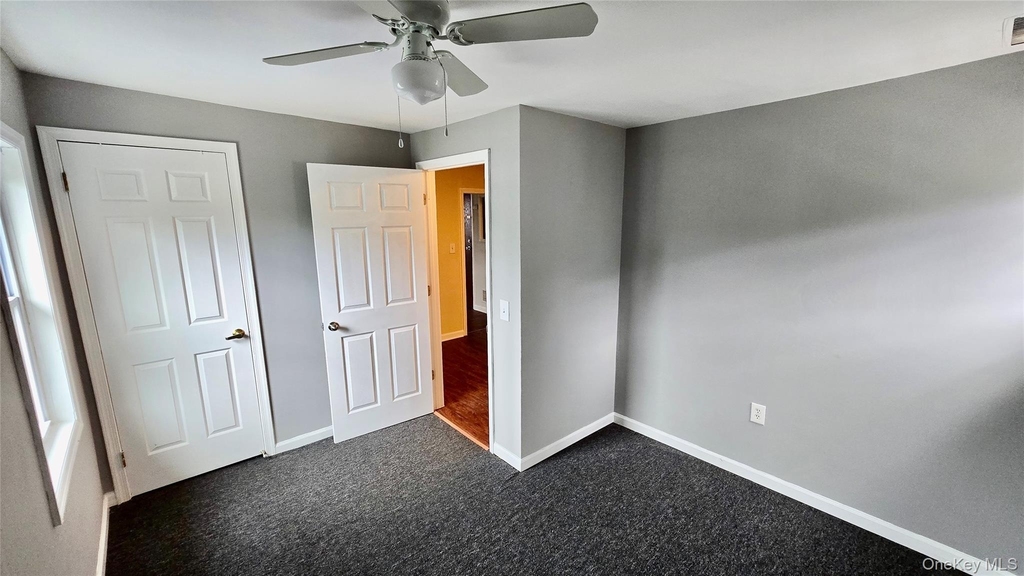 160 Orange Turnpike - Photo 6