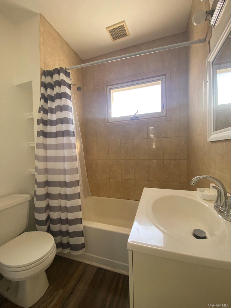 16 Cozzens Avenue - Photo 8
