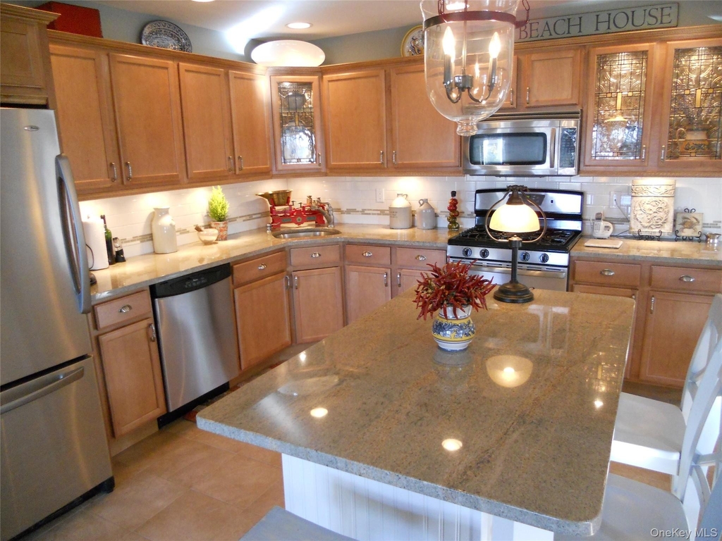 601 Willow Pond Drive - Photo 4