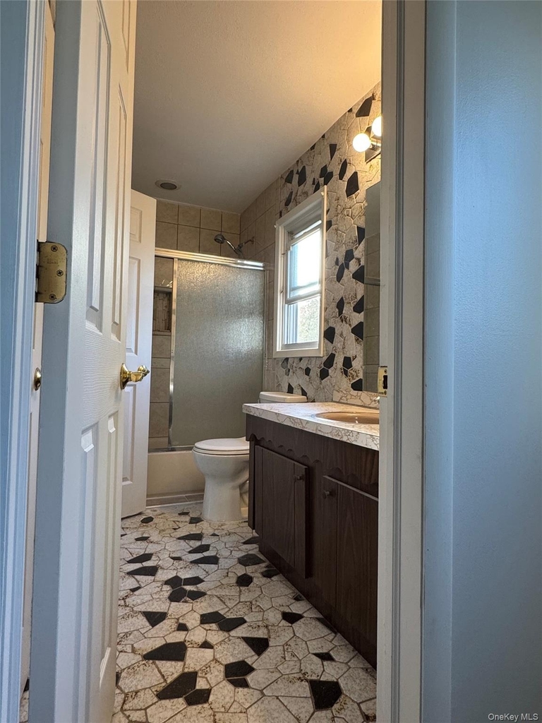 639 Townline Road - Photo 5