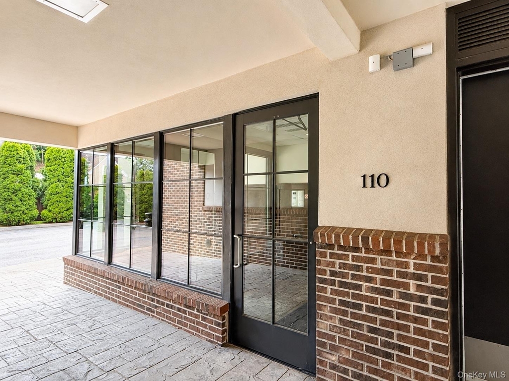 110 Main Street - Photo 7