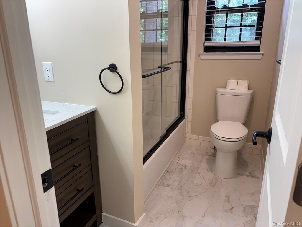 452 Somerset Drive - Photo 20
