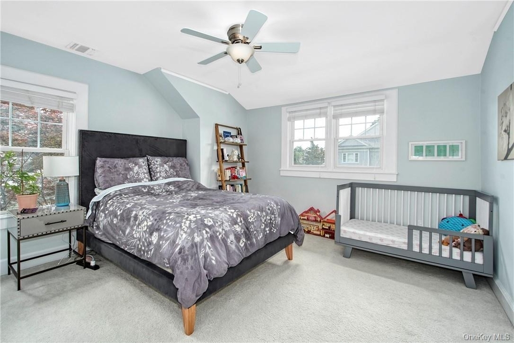 18 Elmwood Avenue - Photo 15