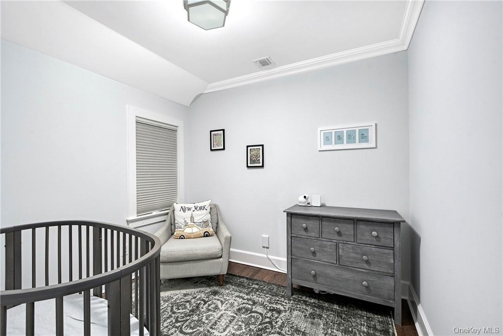 18 Elmwood Avenue - Photo 16