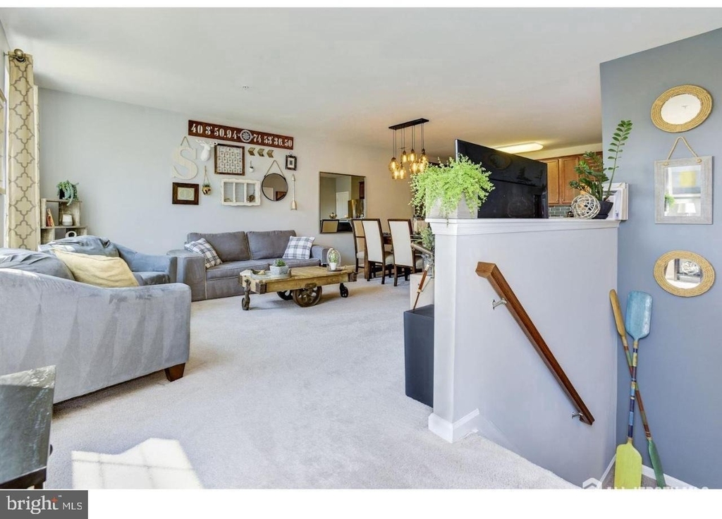 319 Kramer Court - Photo 9