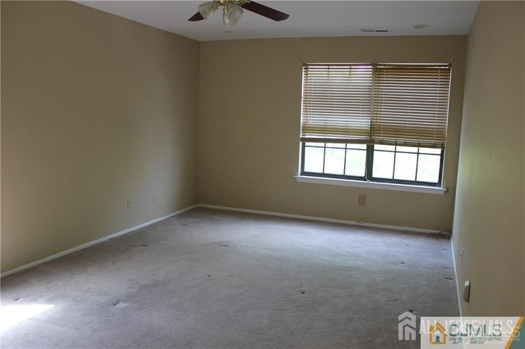 82 Keystone Court - Photo 2