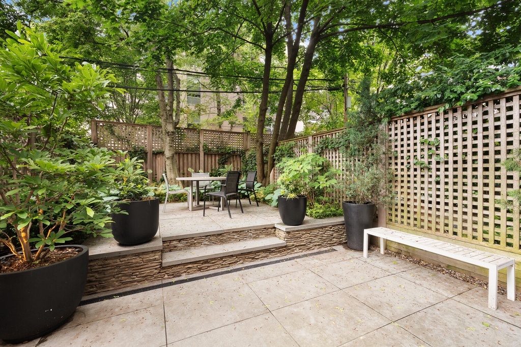 131 St Johns Place - Photo 1